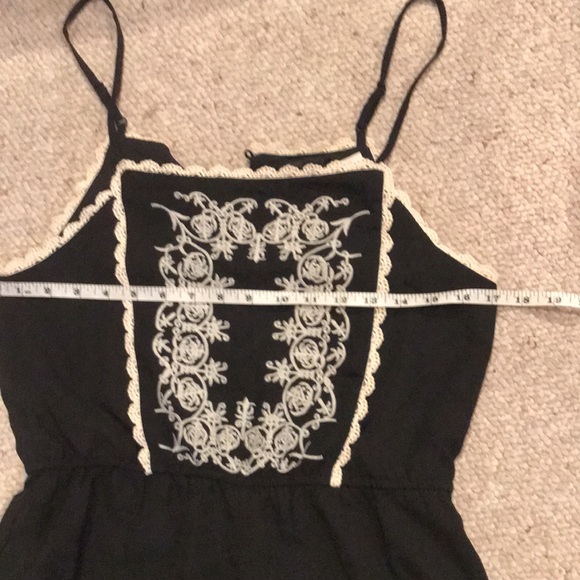 NWOT Romeo & Juliet romper M - Picture 5 of 8